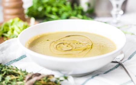 Zupa oliwkowa z menu beszamel