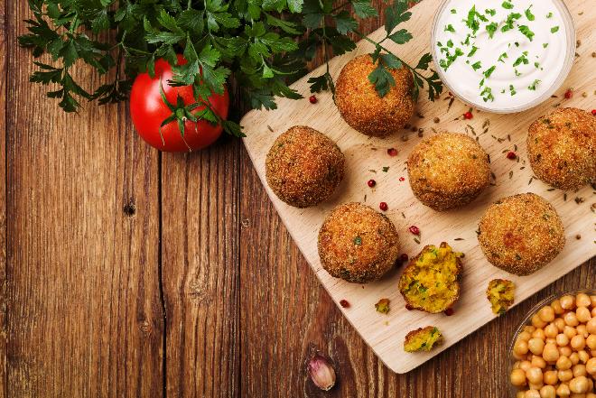 Falafel: wegetariańskie danie arabskie